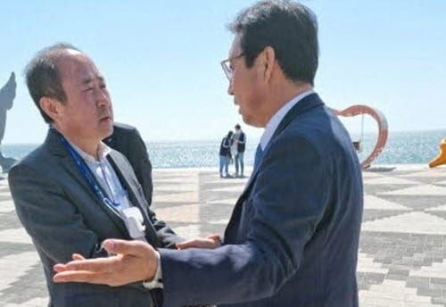 문경주 보령해양머드박람회 사무총장, 윤강현 충남 국제관계대사 면담 post image