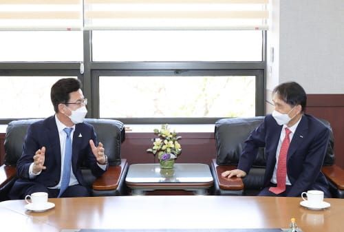 허태정 대전시장과 이광형 KAIST 총장의 만남 post image