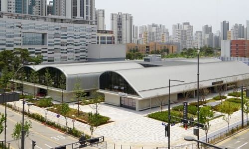 행복청, 소공원 속 휴게공간 세종세무서 준공 post image