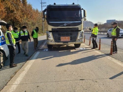 대전시, 과적차량 특별단속 시행 ‘대형 교통사고 예방’ post image
