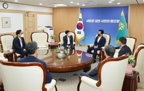 대전시, 내년도 국비확보 위해 기획재정부와 머리 맞대 post image