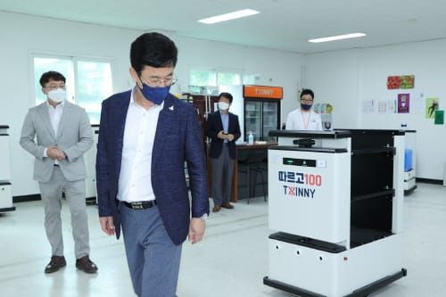 대전시, 중앙로 지하상가 ‘서비스로봇 실증’ post image