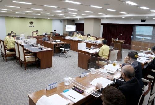 “스마트공장 구축 더욱 박차 가해야” post image
