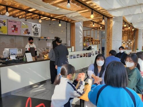 청소년위캔센터 북카페 50% 할인 post image