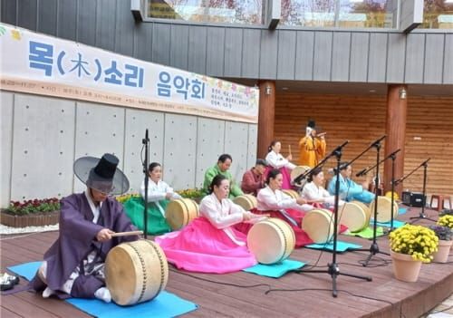 보문산 목재문화체험장 ‘목(木)소리 음악회’ 공연 post image