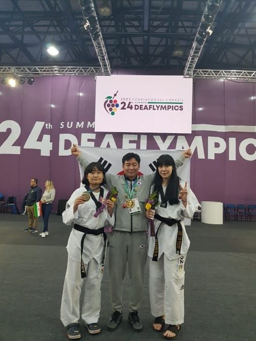 충남도청 태권도팀, 청각장애인올림픽 입상 ‘쾌거’ post image