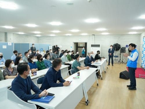 ‘이춘희를 사랑하는 사람들’ 60人 이춘희 후보 지지선언 post image
