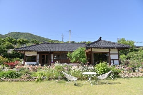 거리두기 해제, 부여군 농촌관광시설 ‘북적’ post image