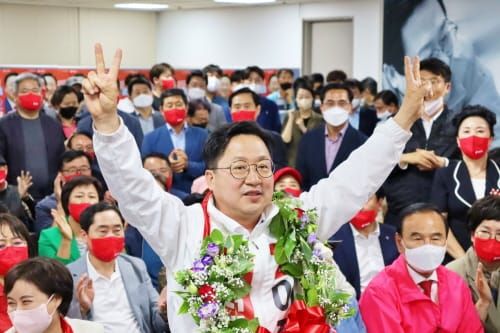 대전시장 당선인 ‘이장우, 그는 누구인가?’ post image