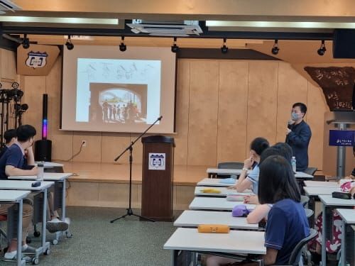 카카오 캐릭터 디자이너 ‘호조’, 대덕중에서 진로 특강 post image