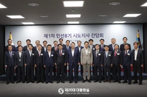 최민호 시장 ‘미래전략수도 세종완성’ 건의 post image