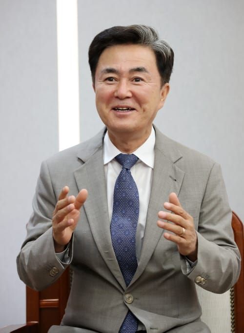 [인물 대담] 김태흠 충남도지사 “충남을 새로운 경제 심장으로” post image