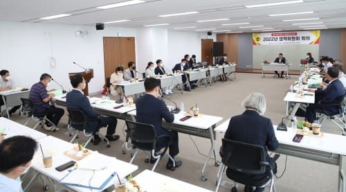 충남도의회 정책위, 의원 정책개발 연구용역 8건 심의·선정 post image