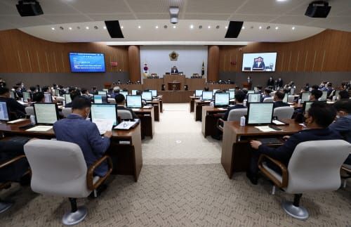 충남도의회 제340회 임시회 추경안 등 84개 안건 심의 post image