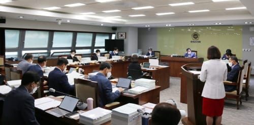 충남도의회 교육위, 시·군별 형평성 고려한 정책 요구 post image