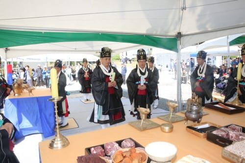 세종대왕을 고친 신비의 약수, 왕의물 축제로 post image