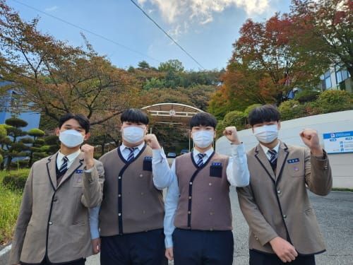 동아마이스터고, 2022 국제수리과학창의대회 ‘메카트로닉스’부문 대상, ‘융합STEAM’ 부문 대상 수상 post image