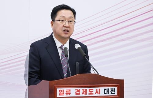 유럽 출장 길 오른 이장우 대전시장 post image