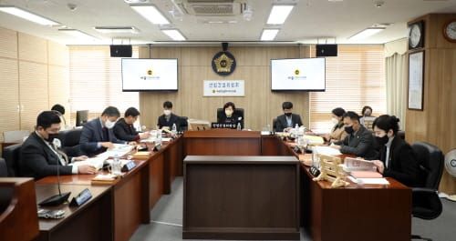 세종시의회 산업건설위원회, 농어민수당 및 하수도 요금 감면 심의 post image