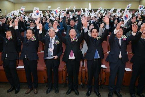 “그날의 숭고한 뜻, 세종의 미래로 이어갈 것” post image