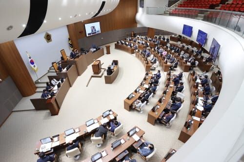 충남도의회, 제344회 임시회 39개 안건 처리 후 폐회 post image