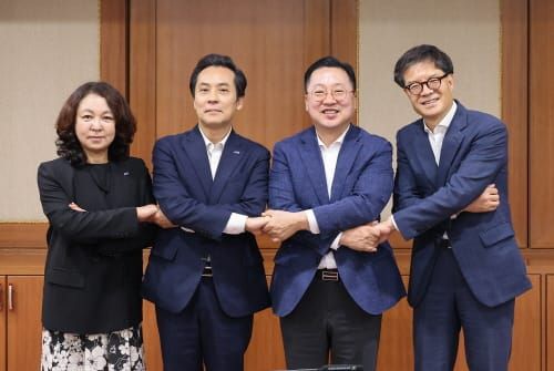 이장우 대전시장, “대전시–한국과학기술정보연구원 원팀 구축” post image