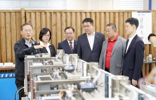 대전시의회 ‘지역인재육성과 대전산업발전 연구회’ 3차 정책간담회 및 기업탐방 post image