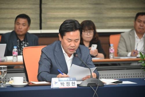 박정현 군수, 축산농가 재난조사 범위 및 국비 지원 확대 등 건의 post image