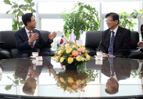 대백제전서 ‘10년 우정’ 업그레이드 post image