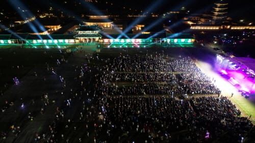 ‘2023 대백제전’ 개막 7일 만에 관람객 100만 명 돌파 post image