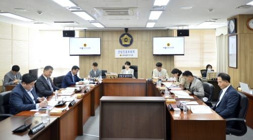 세종시의회 산업건설위원회, 주택 조례 일부개정조례안 등 의결 post image