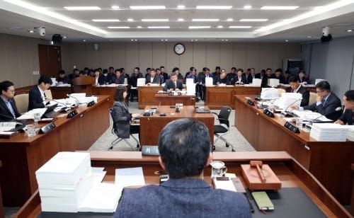 충남도의회 건소위, 현장 중심 조직 구성과 처우 개선책 마련 촉구 post image