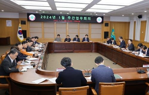 이장우 시장 “대전 공공건축물, 미래 유산 돼야” post image