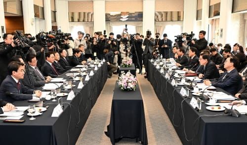 이장우 시장 “중투심사 개선에 17개 시도 힘 모아야” post image