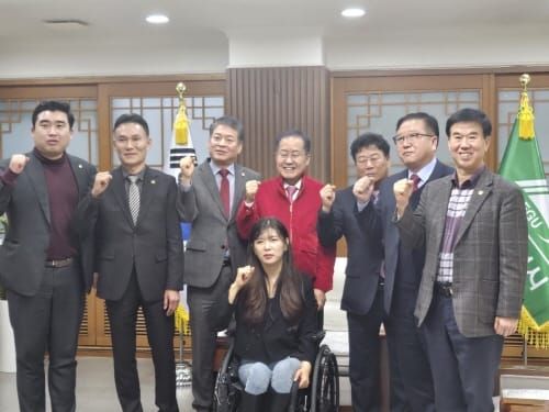세종시의회 국민의힘 의원 일동, 홍준표 대구시장 면담 등 대구 워크숍 진행 post image