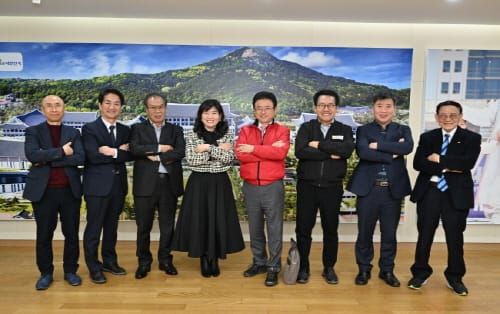 "천년 미래를 대비하는, 경북도 비전”... 이철우 경북도지사 대담 post image