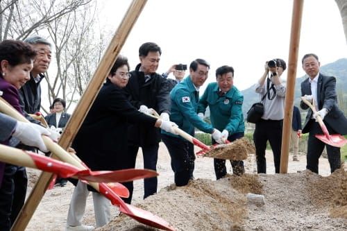 홍예공원 명품화 ‘첫 삽’ post image