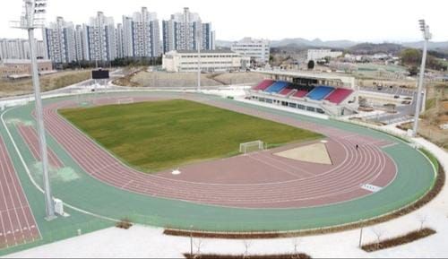 세종시민운동장 천연잔디구장, 시민에 개방된다 post image