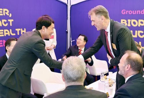 대전시의회 이상래 의장, 29일 독일 머크사 바이오 공정 시설 기공식 참석 post image