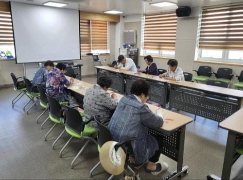 부여군치매안심센터 쉼터 '뇌나이 청춘' 운영 post image