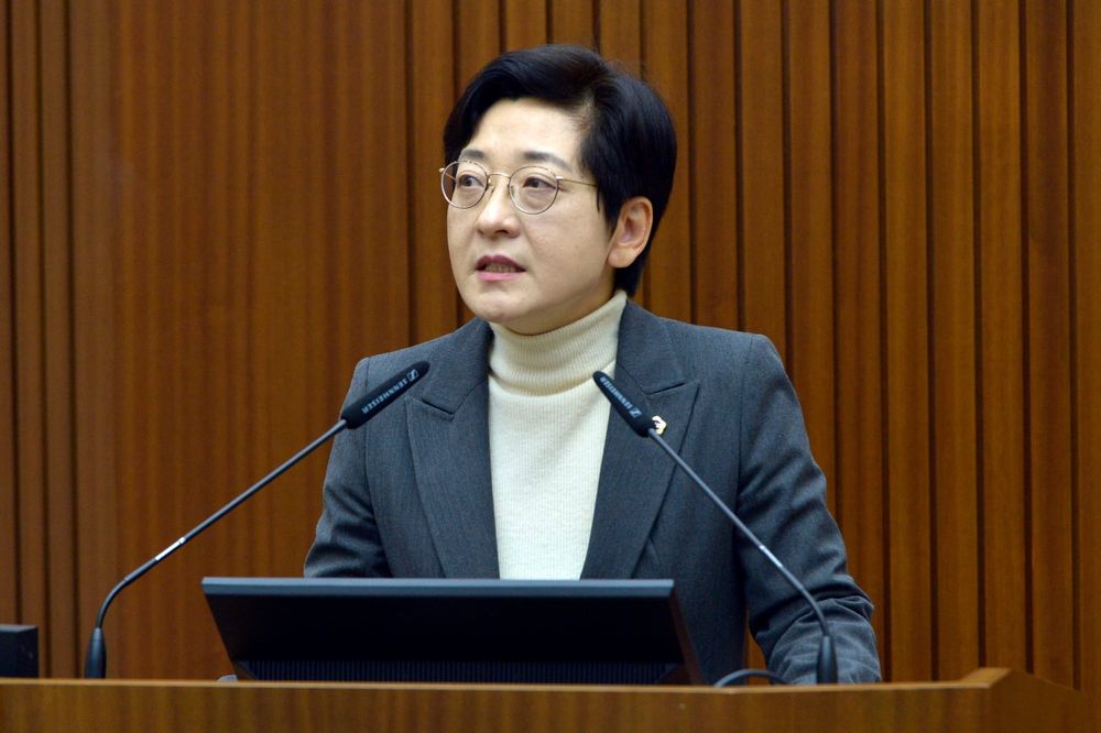 [결의안] 세종시의회 이순열 의원,‘국가균형발전 및 행정수도 완성을 위한 공공기관 이전 촉구 결의안’ 대표 발의 post image