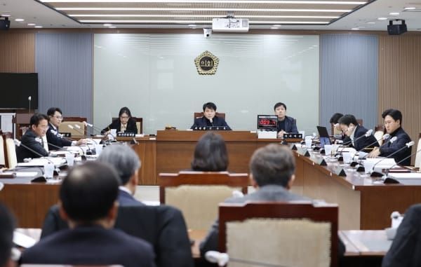 충남도의회, 충남연구원 원장 후보자 ‘적격’ 판정 post image