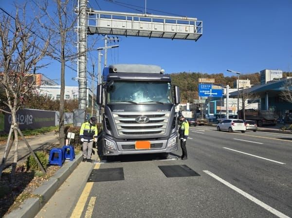 과적 차량 NO, 안전한 도로 YES post image