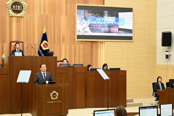 [시정질문] 세종시의회 유인호 의원, “상권활성화를 위한 경영회복지원금 등 소상공인 지원 필요” post image