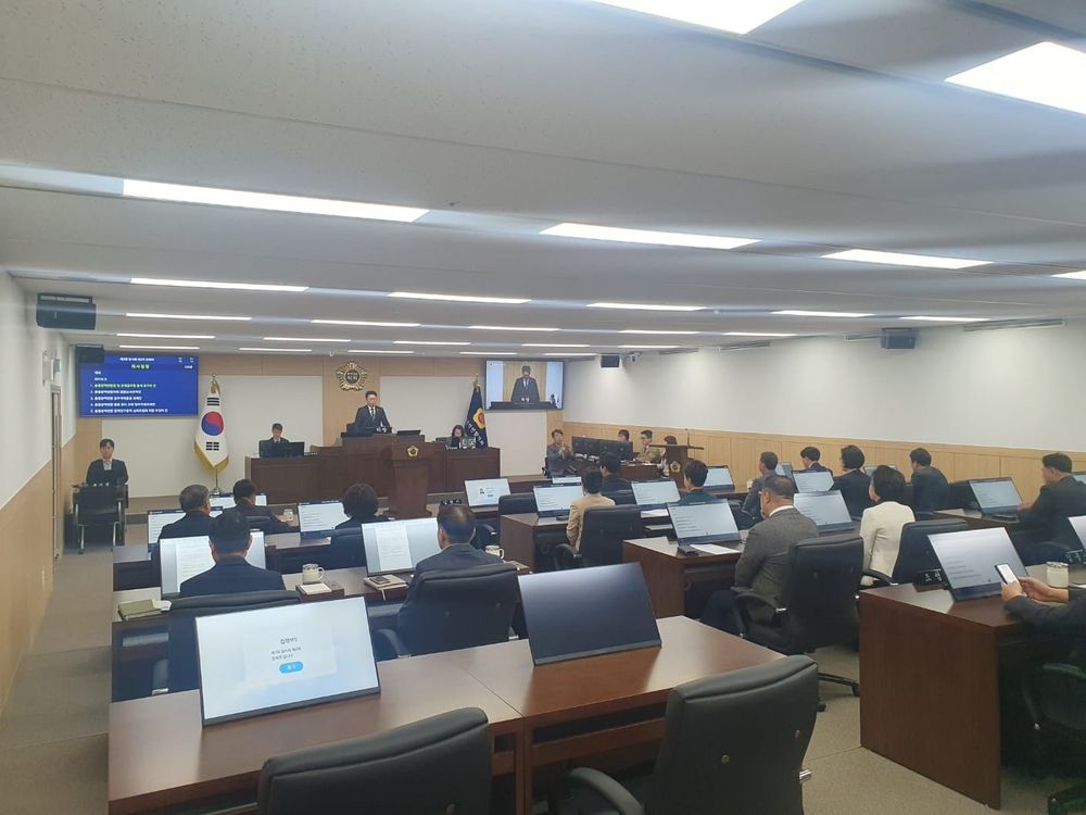 충청광역연합의회, 제3회 임시회 폐회 post image