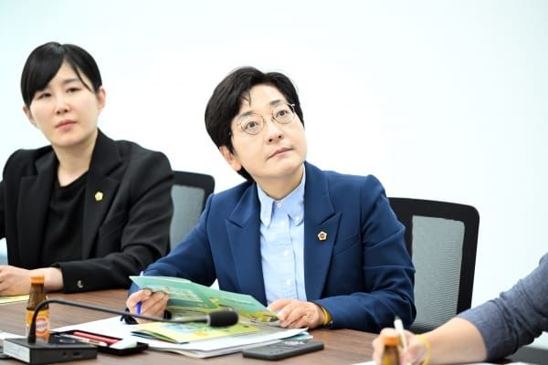 세종시의회, 세종시 청소년 선진 정책 도입을 위한 연구모임 post image