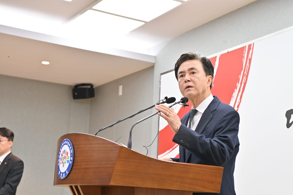 ‘미 관세 피해’ 수출기업에 1000억 지원 post image