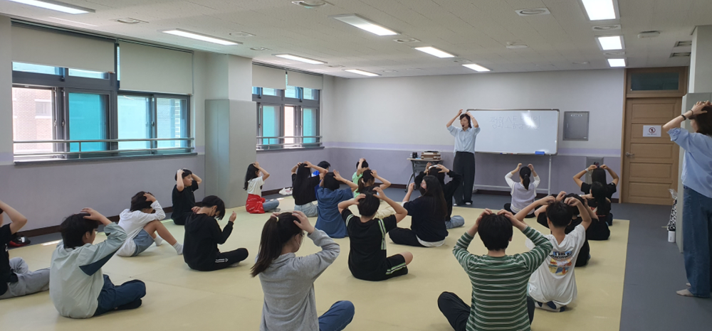 학교폭력 발생 징후 학급의 관계회복을 위한 ‘찾아가는 아람두리’ 집단상담 운영 post image