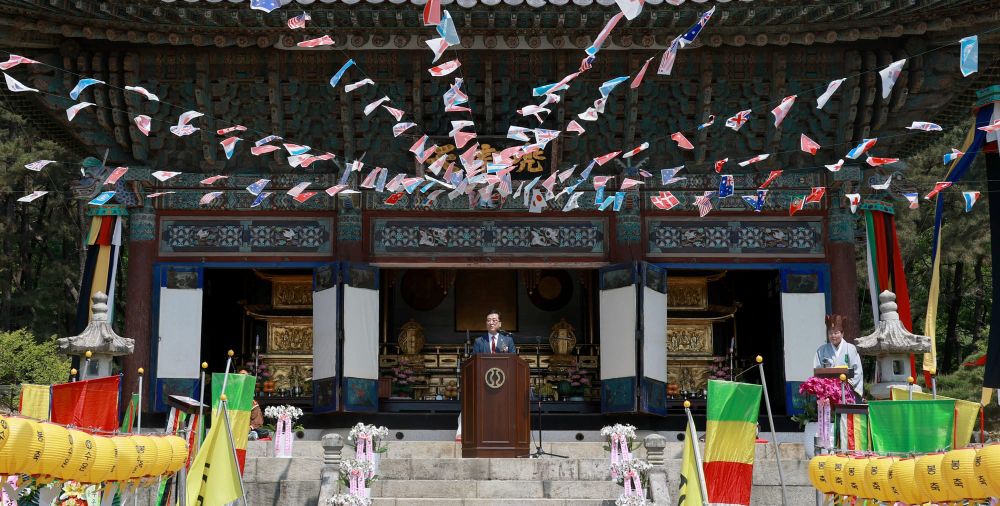 대전시의회 조원휘 의장 “시민과 함께 성장하는 사회 기원” post image