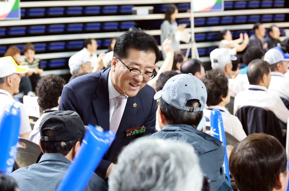 대전시의회 조원휘 의장 “어르신 만족 1위 대전 만들어 갈 터” post image